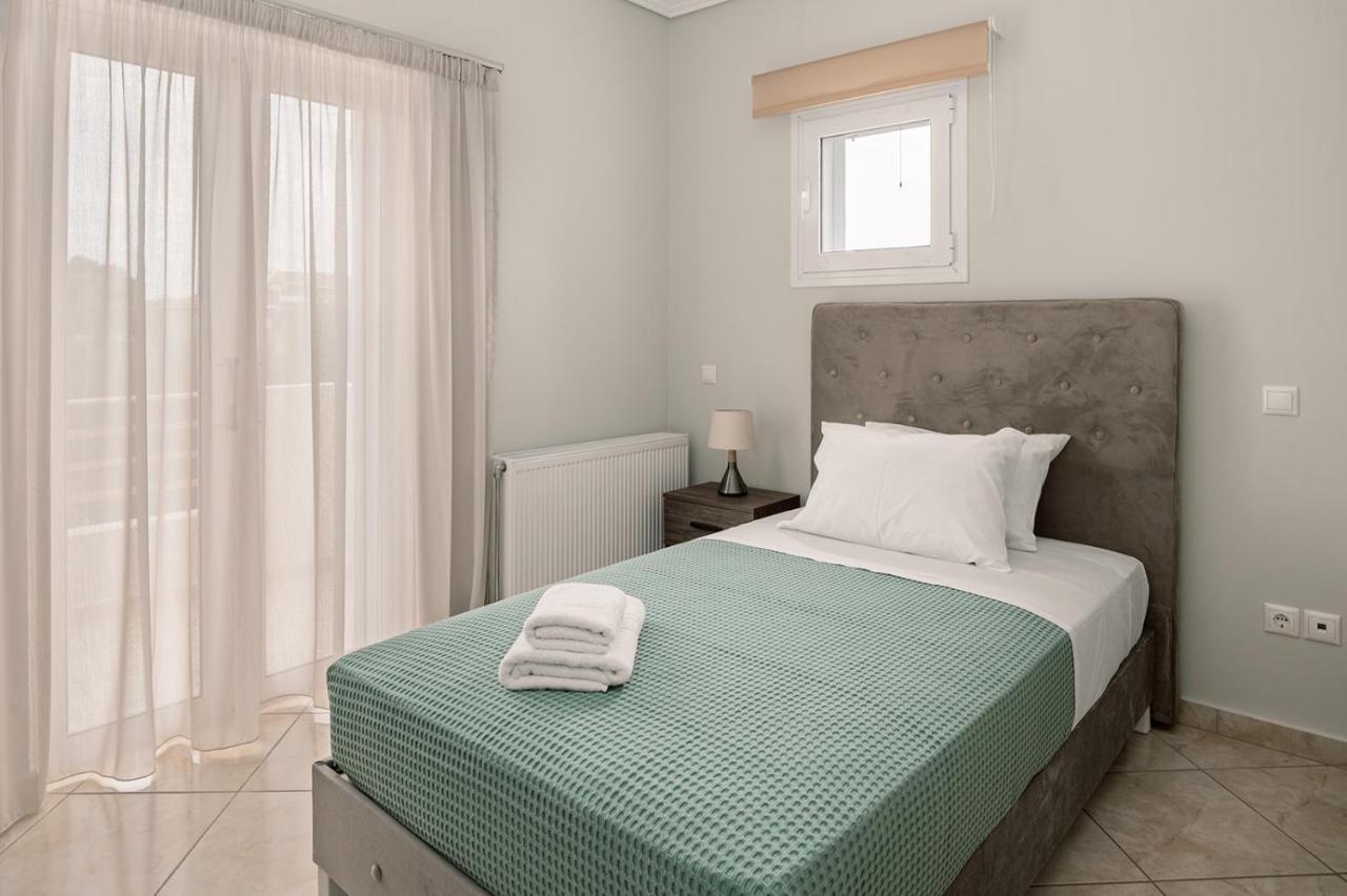 Vasilopoulos Residences - Apartments Eliana & Melanthia 阿尔戈斯托利翁 外观 照片
