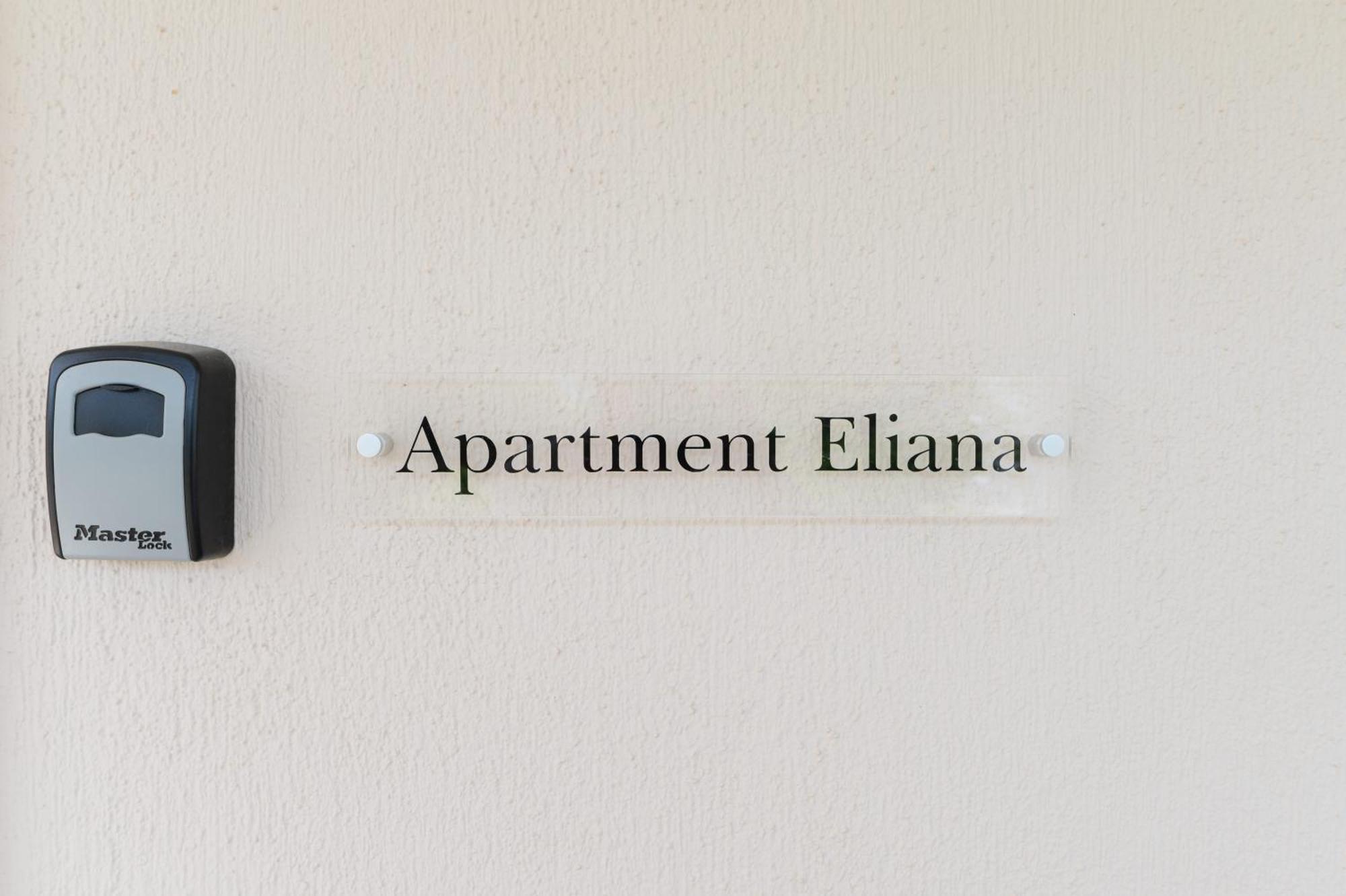 Vasilopoulos Residences - Apartments Eliana & Melanthia 阿尔戈斯托利翁 外观 照片